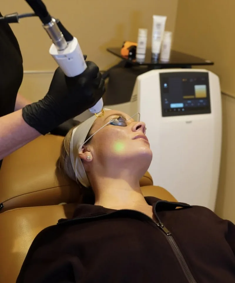 Cleo Skin + Laser in Edina