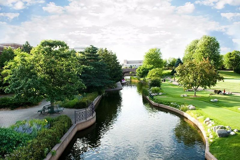 Centennial Lakes Park