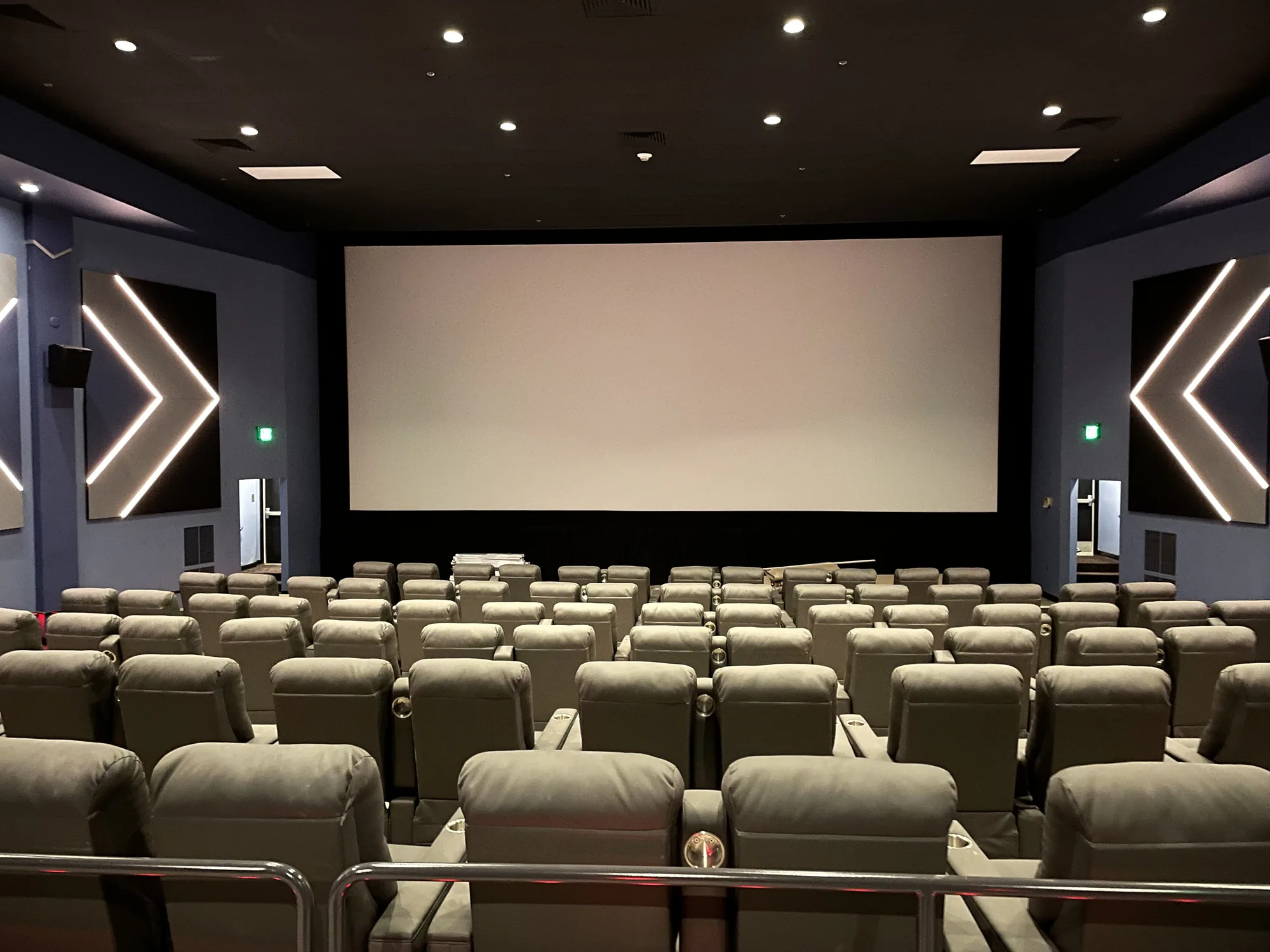 Edina Theatre