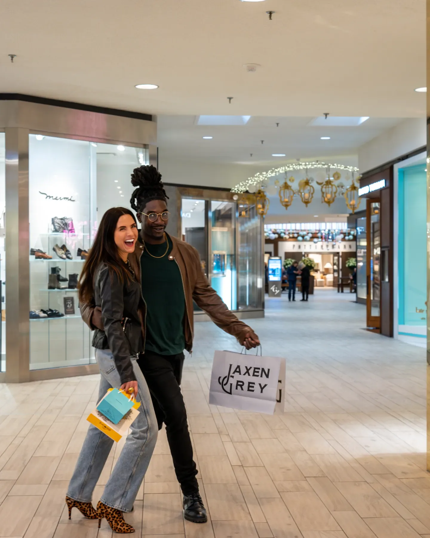 Where to Shop For Everyone on Your List in Edina