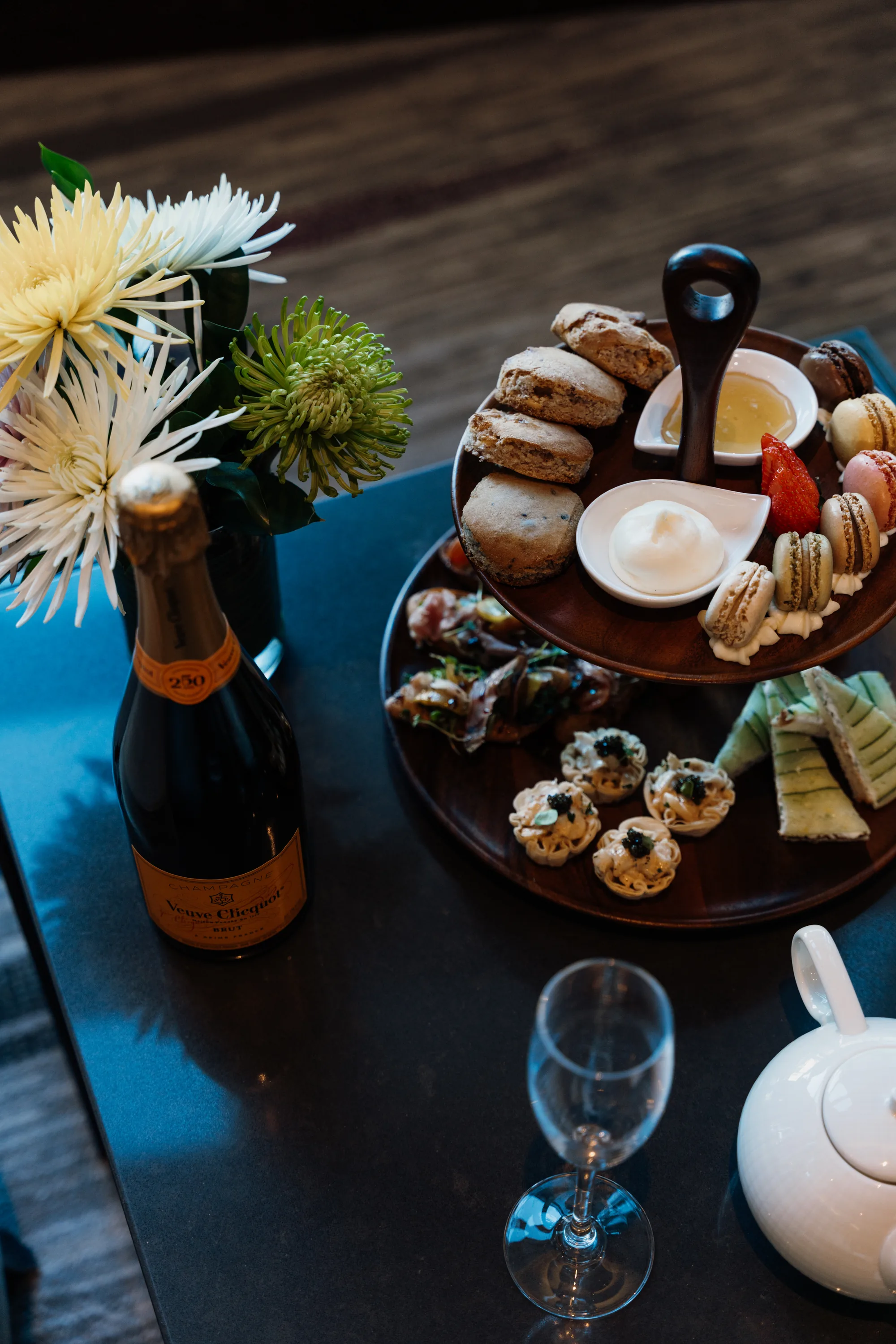 Outdoor dining terrace at Westin Edina Galleria — patio season in Edina